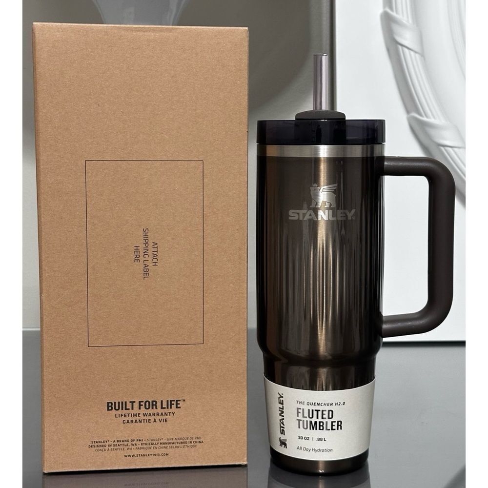 Stanley Quencher H2.0‎ Fluted Tumbler 30oz, GUNMETAL SHINE - Picture 1 of 5